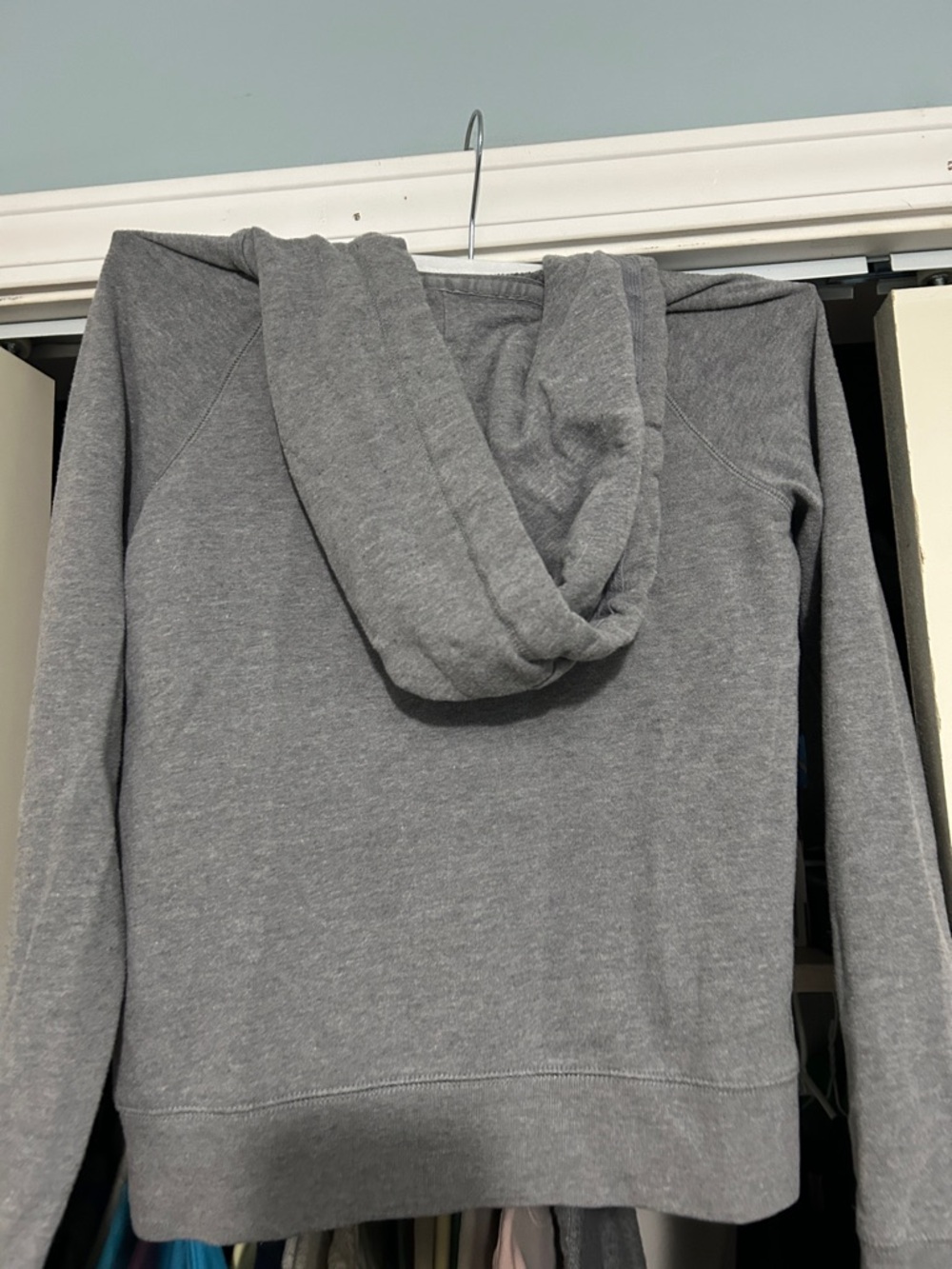 Aeropostale Gray Zip-Up Hoodie with Pink Logo - Picture 2 of 4